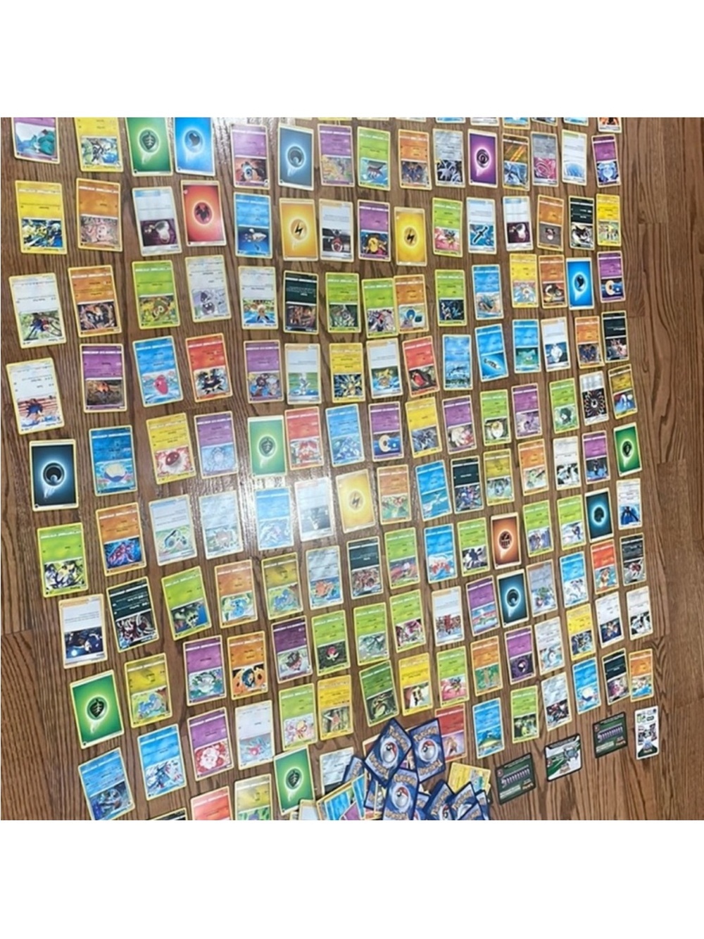 Pokemon Trading Cards - Multicolor Energy & Pokemon Artwork